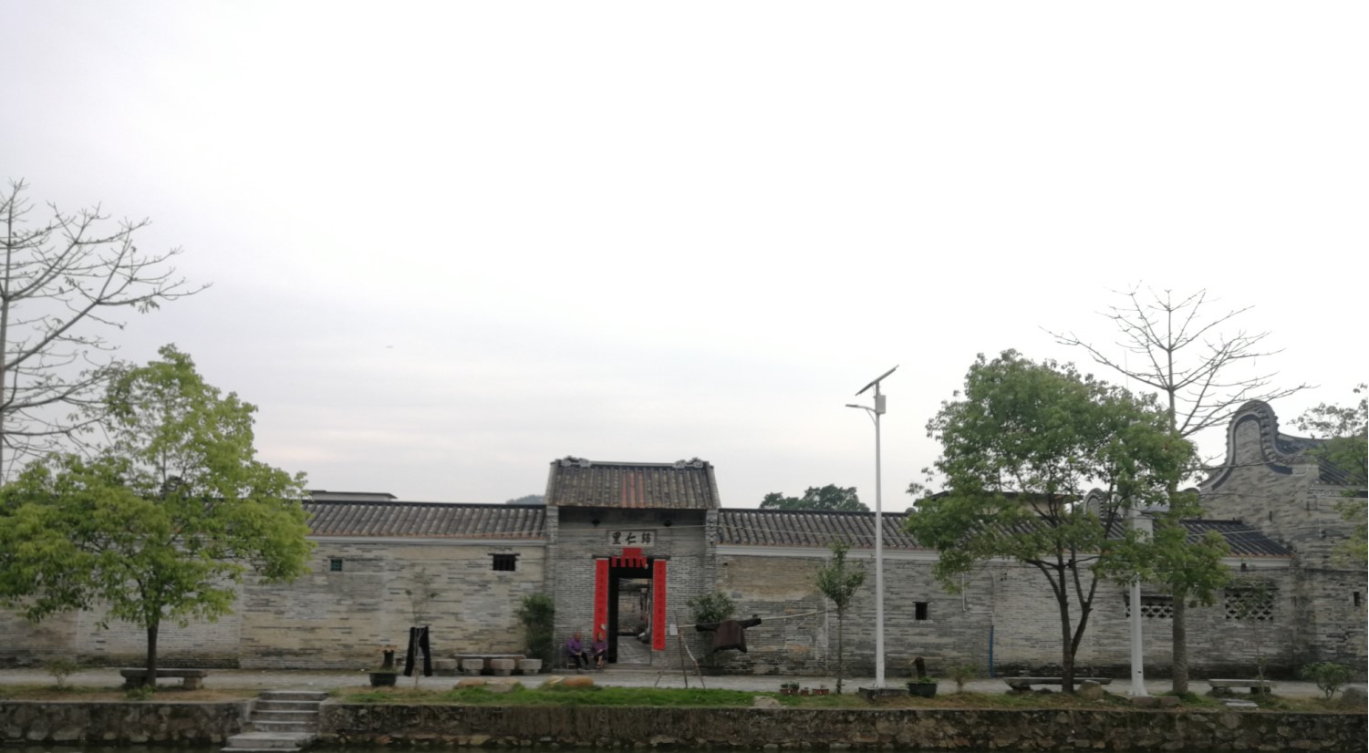 佛岡縣龍山鎮(zhèn)上岳古圍村國家歷史文化名村保護(hù)設(shè)施建設(shè)項(xiàng)目（第三期）